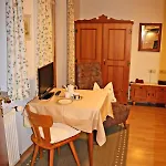 Appartementhaus Elisabeth Winklhofer Бад-Фюссинг